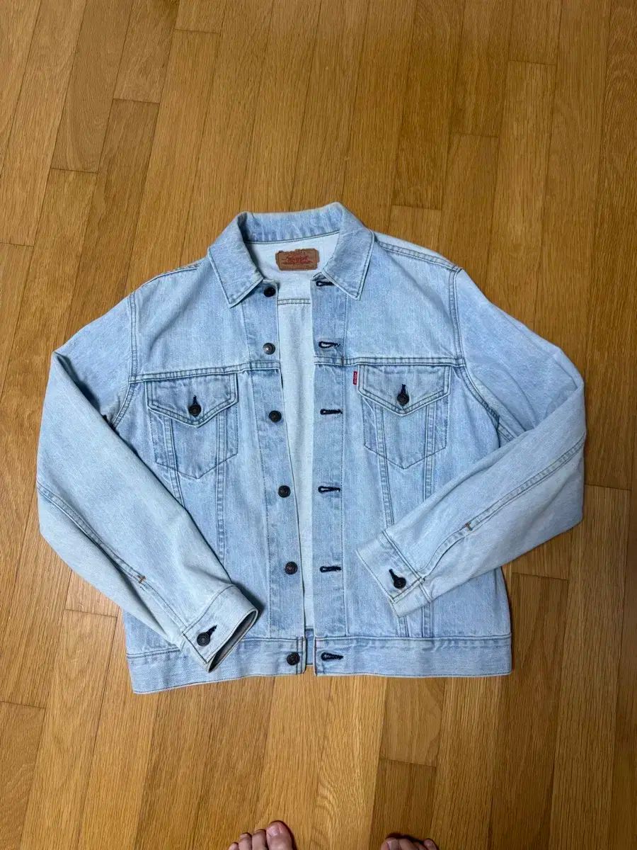 LEVI S リーバイス デニムジャケット ライトブルーデニム L サイズ 100