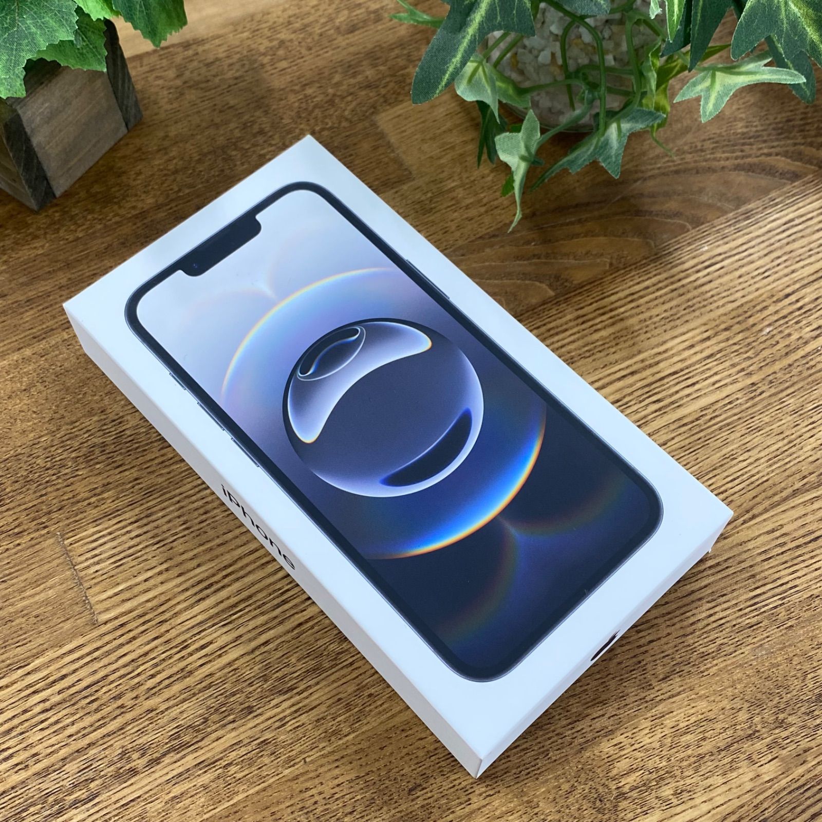 驚きの激安価格 新品・未開封iPhone16E 128GB 送料無料 SIMフリー ブラック スマートフォン本体