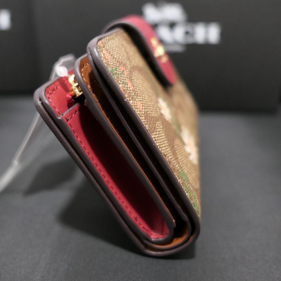 新品 COACH コーチ 折り財布 シグネチャー フラワー 花柄 C8730 - メルカリ