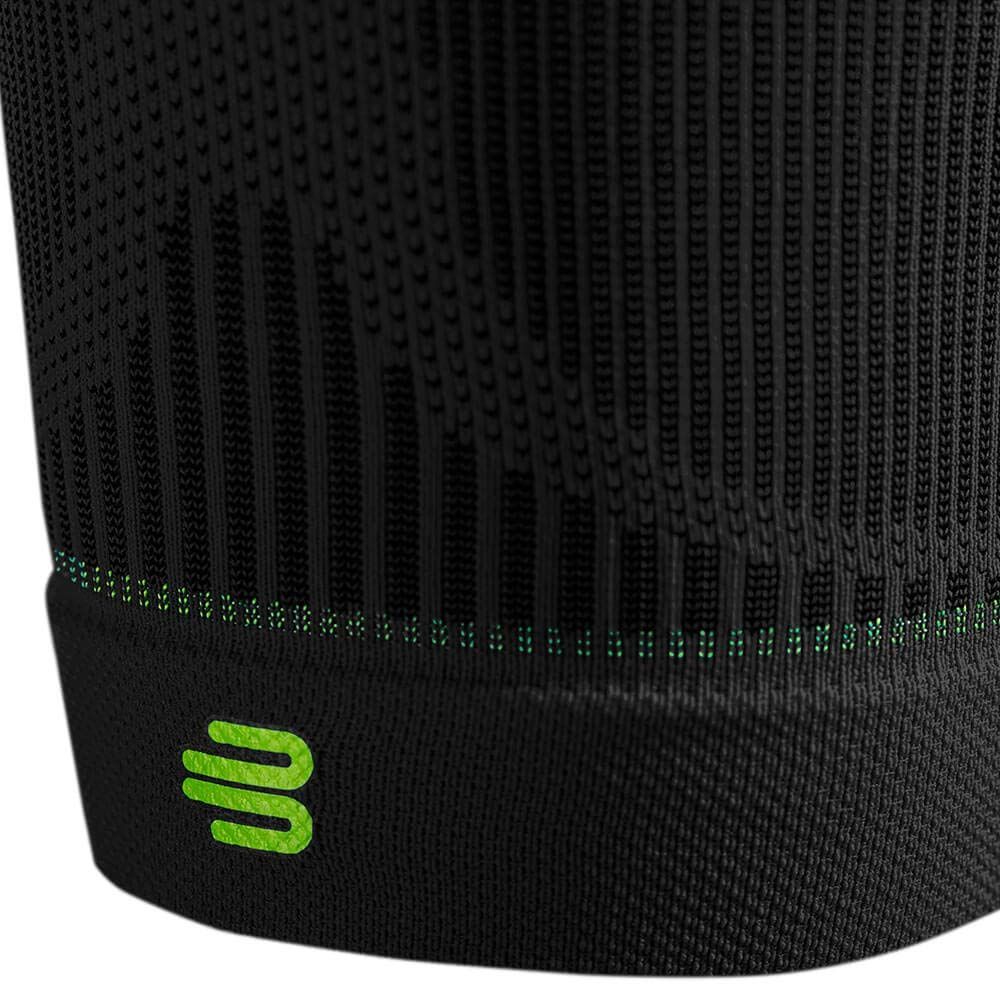COMPRESSION UPPER