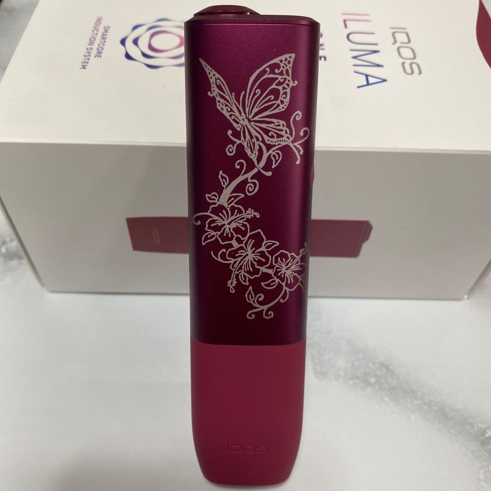 iQOS ILUMA ONE アイコス イルマ ワン レーザー加工 アゲハ蝶 サンセットレッド 赤 バタフライ 蝶 薔薇 バラ タトゥー トライバル オリジナル カスタム かっこいい オシャレ かわいい 色