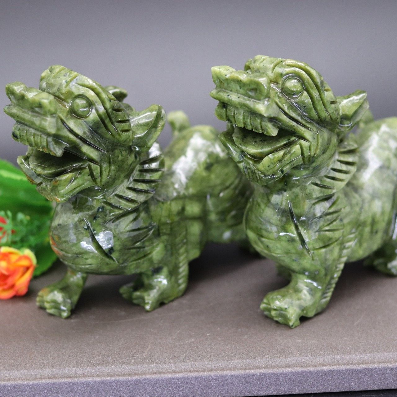 貔貅 ヒキュウ 翡翠風 天然石 置物 オブジェ 商売繫盛 インテリア 玄関
