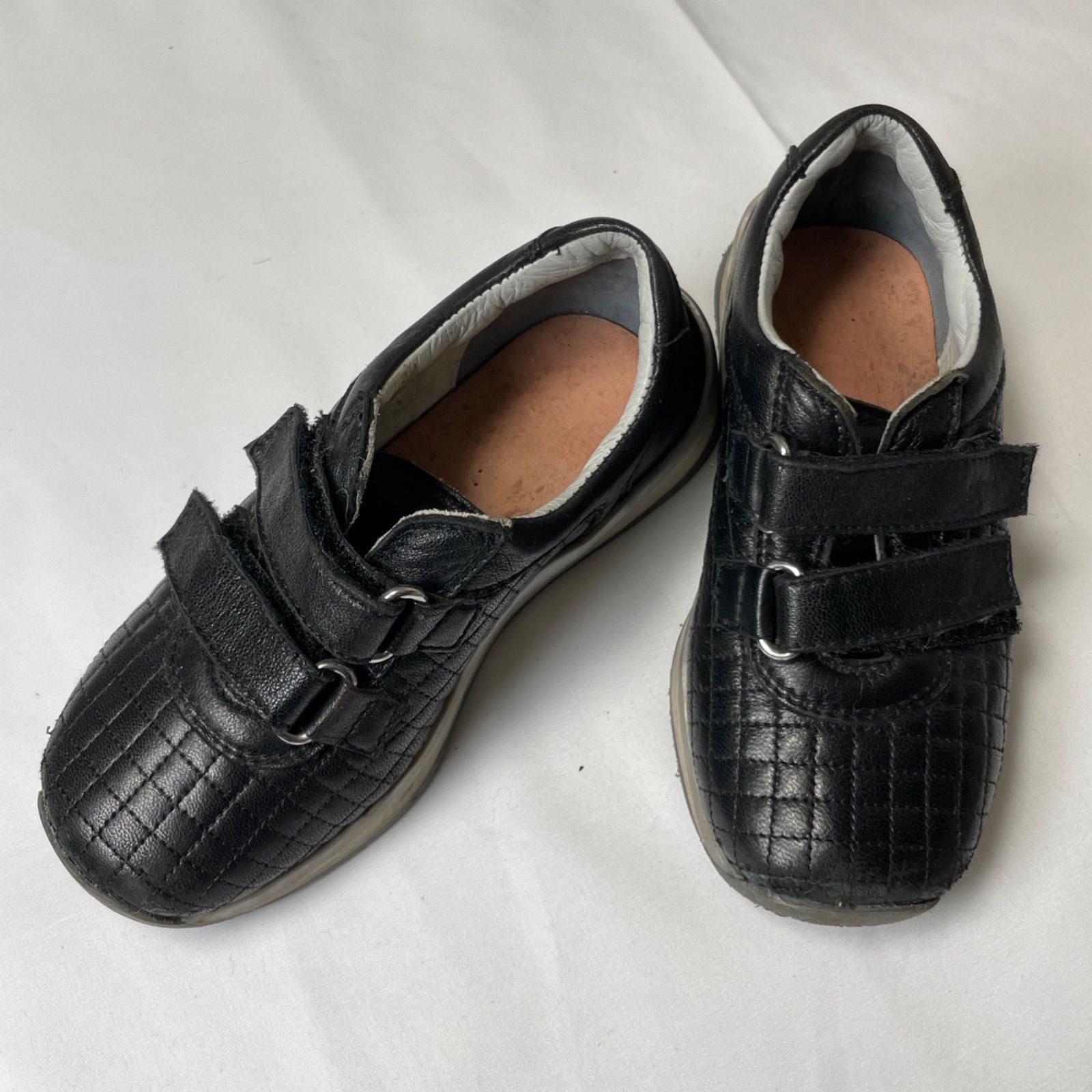 211185】PRADA プラダ オールレザー キルティング マジックテープ 16.0 