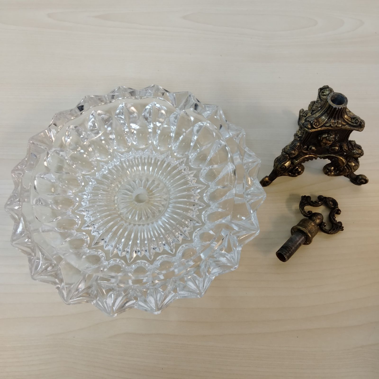 7個セット　イタリア製 ガラス灰皿　アクセサリートレイ　三脚アッシュトレイ GLASS ASHTRAY グラス アッシュトレイ トレー 灰皿 ガラス