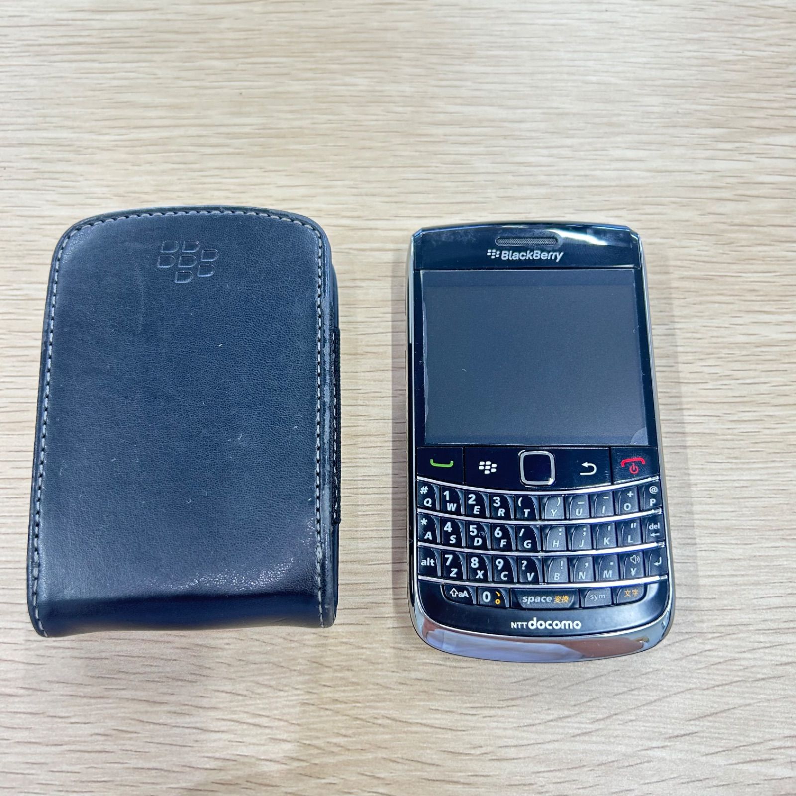BlackBerry Bold 9700 NTT docomo ブラック ドコモ、「BlackBerry Bold 9700」を7/30に発売 - 価格.com
