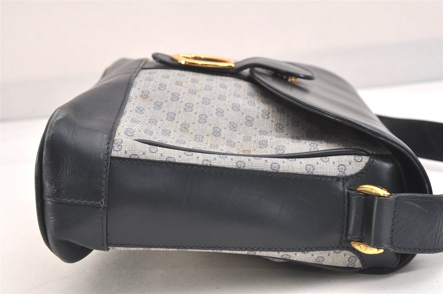 ショルダーバッグ ネイビーブルー