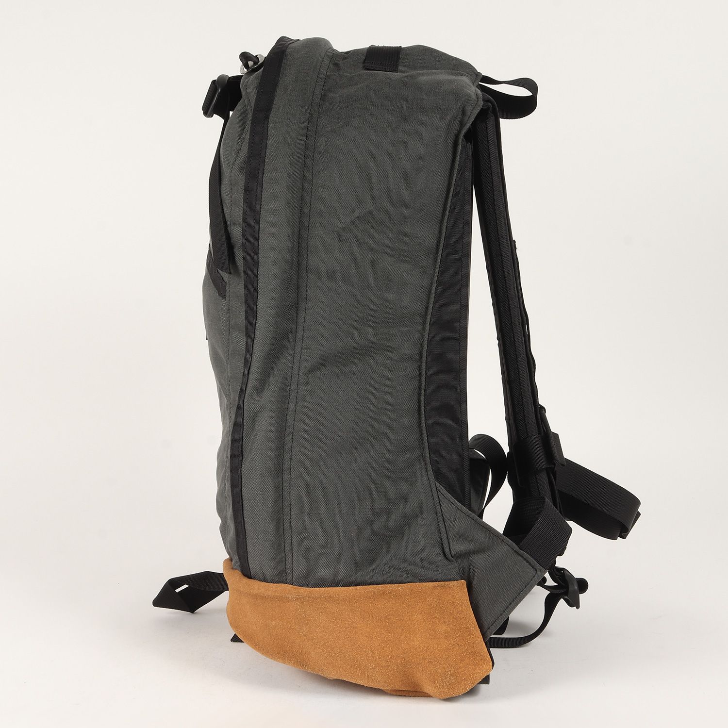 新品 GREGORY グレゴリー シルバータグ スウェード コンビ デイパック 
