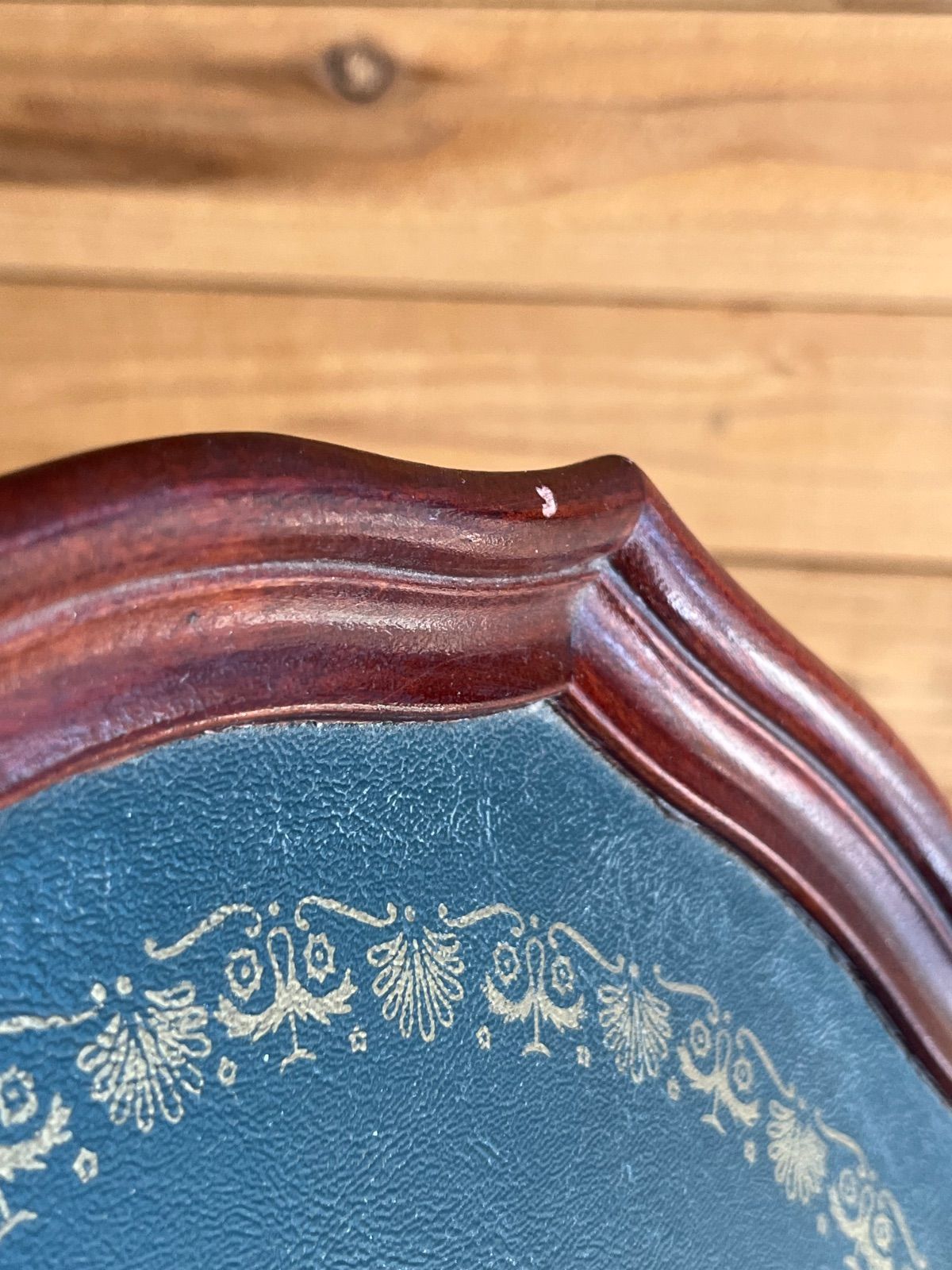 コーヒーテーブル