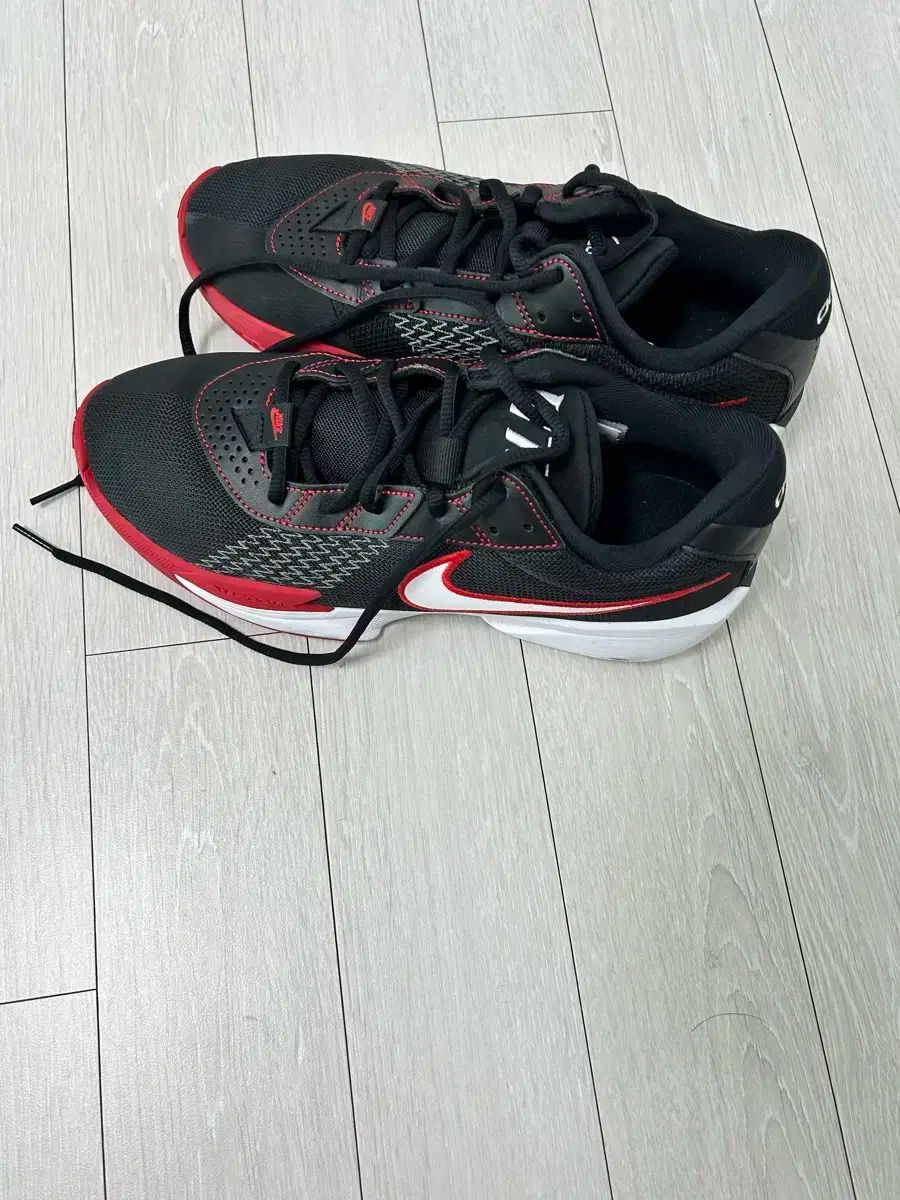 ナイキ GTカット アカデミー バスケシューズ