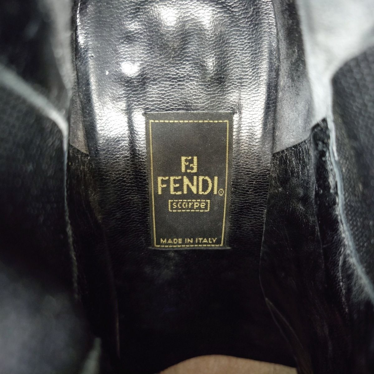 FENDI(フェンディ) ショートブーツ 36 レディース - 黒 サイドゴア/アウトソール張替済 レザー×化学繊維 - メルカリ