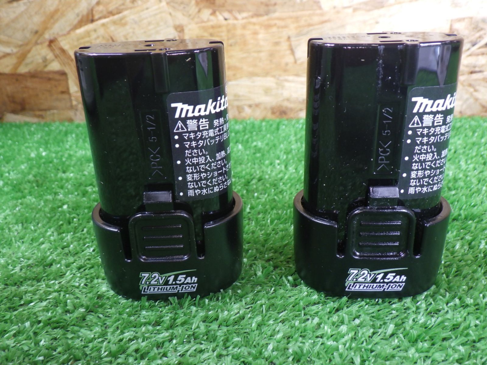 節約 きれいな品 マキタ ペンインパクトドライバ 黒 TD022DSHXB