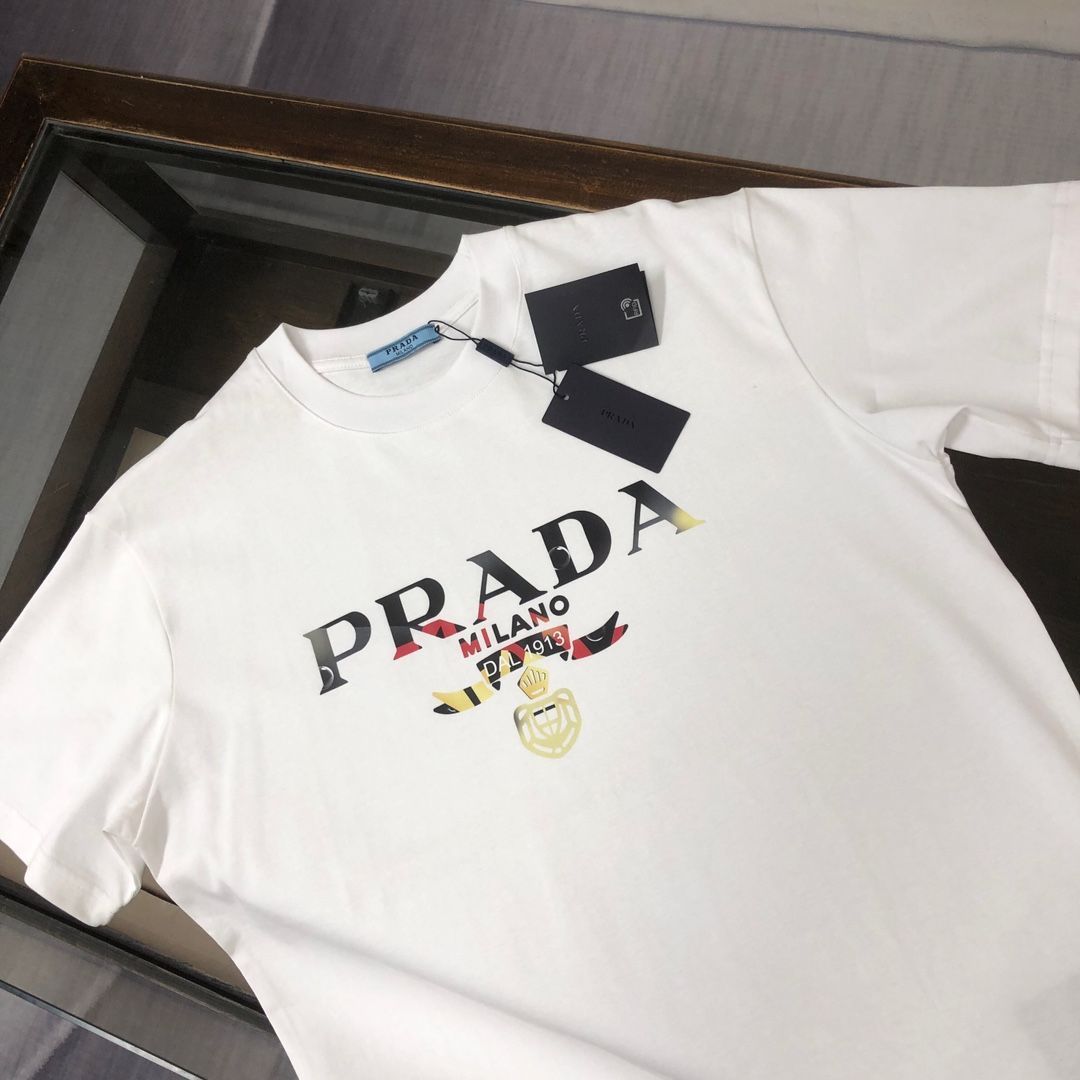 本日限定特価】PRADA 春夏 ロゴプリントTシャツ [本日特価|新品