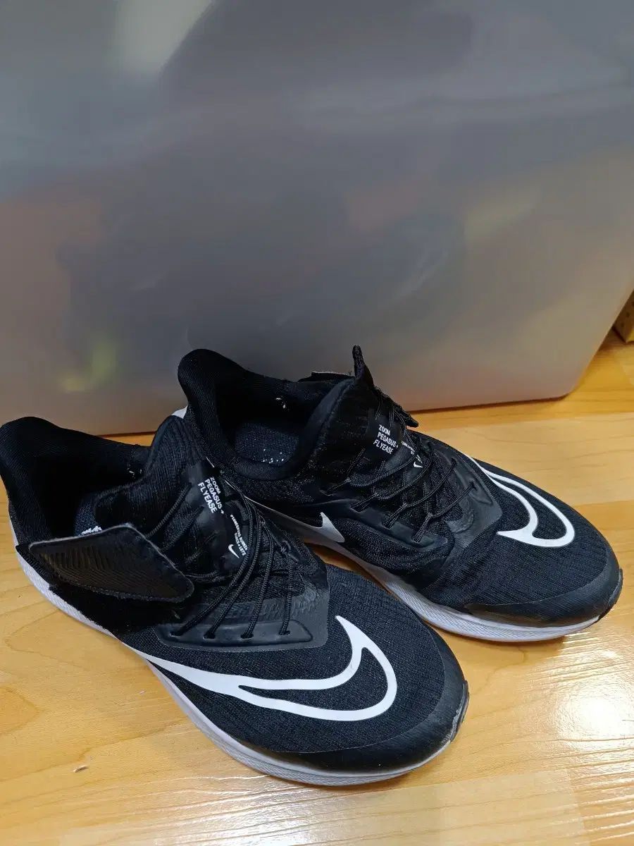 【雷市場（ポンジャン）商品韓国直送】NIKE(ナイキ) 250 ズーム ペガサス ランニングシューズ