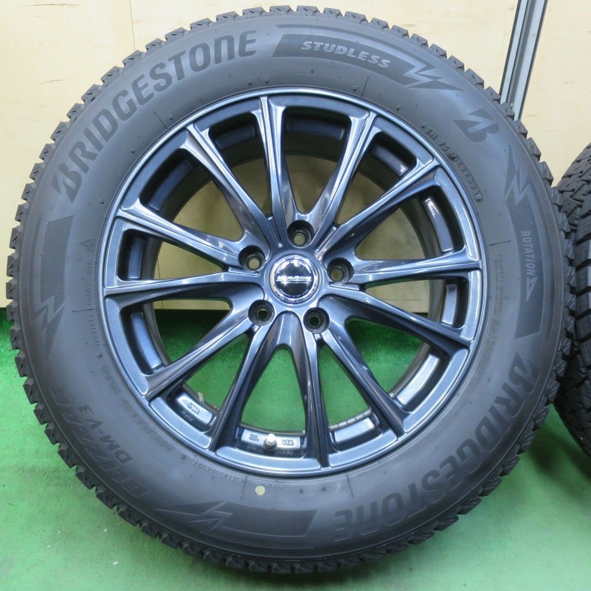 バリ溝！21年！キレイ！9分☆スタッドレス 225/65R17
