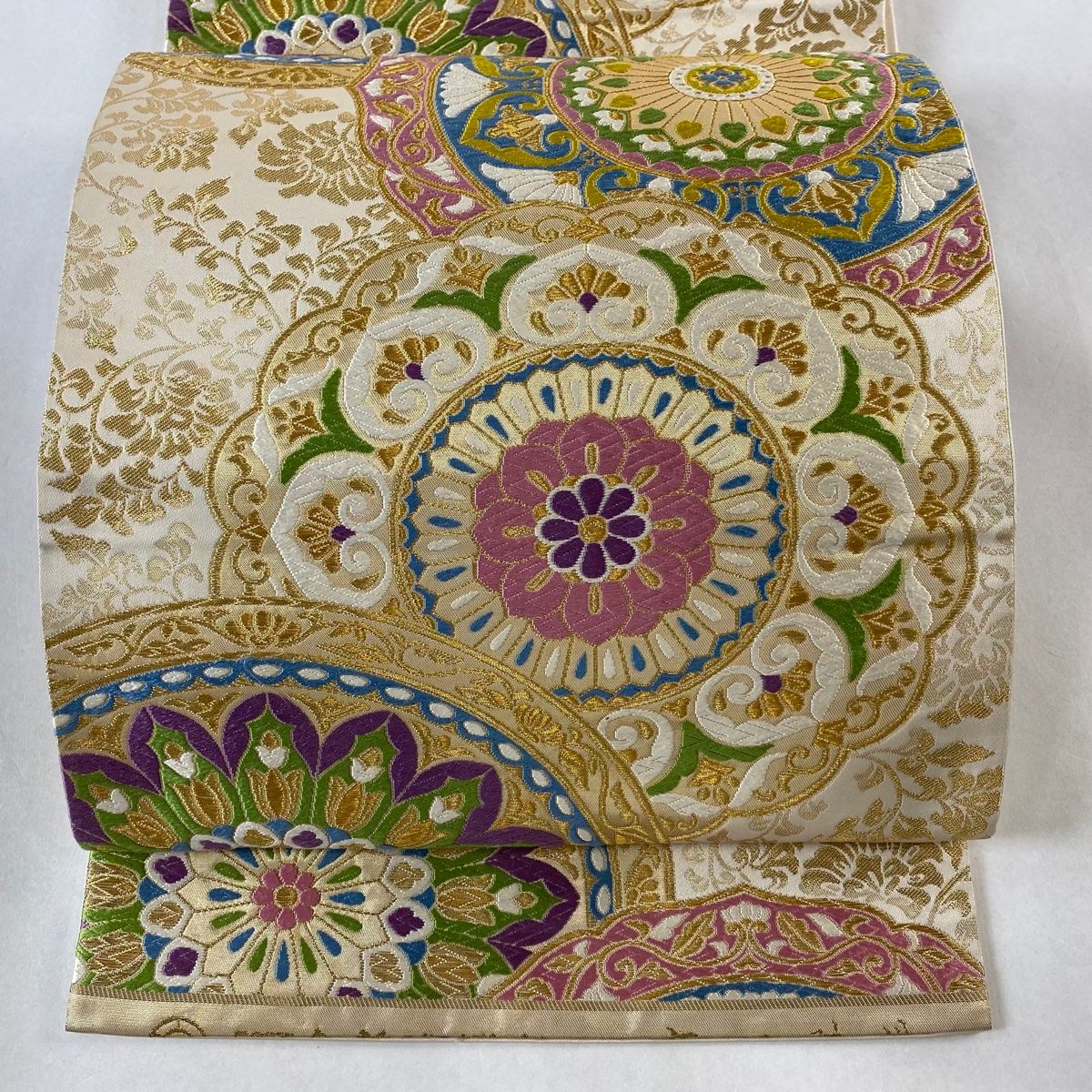 袋帯 逸品 河合美術織物 落款 京西陣織 関西仕立て 華文 花唐草
