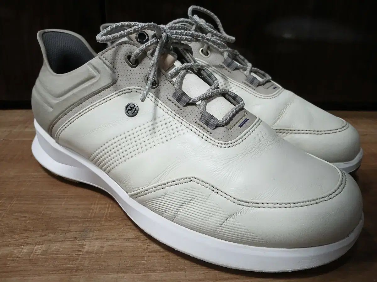 FootJoy