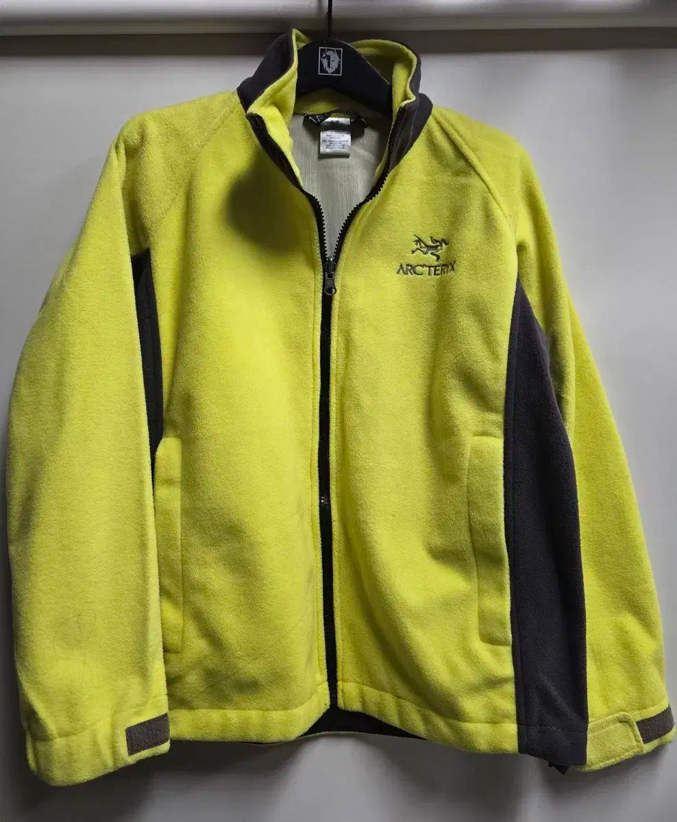 ARC'TERYX(アークテリクス) 起毛 防風ジップアップジャケット S