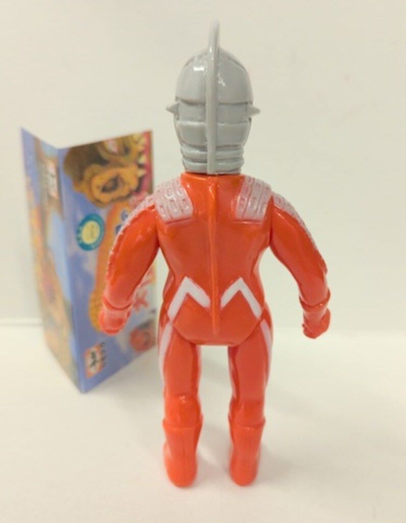 新品 ヤモマーク ウルトラセブン 大怪獣シリーズ 赤成型/グレー ヤモマーク 大怪獣シリーズ ウルトラセブン 赤成型/グレー