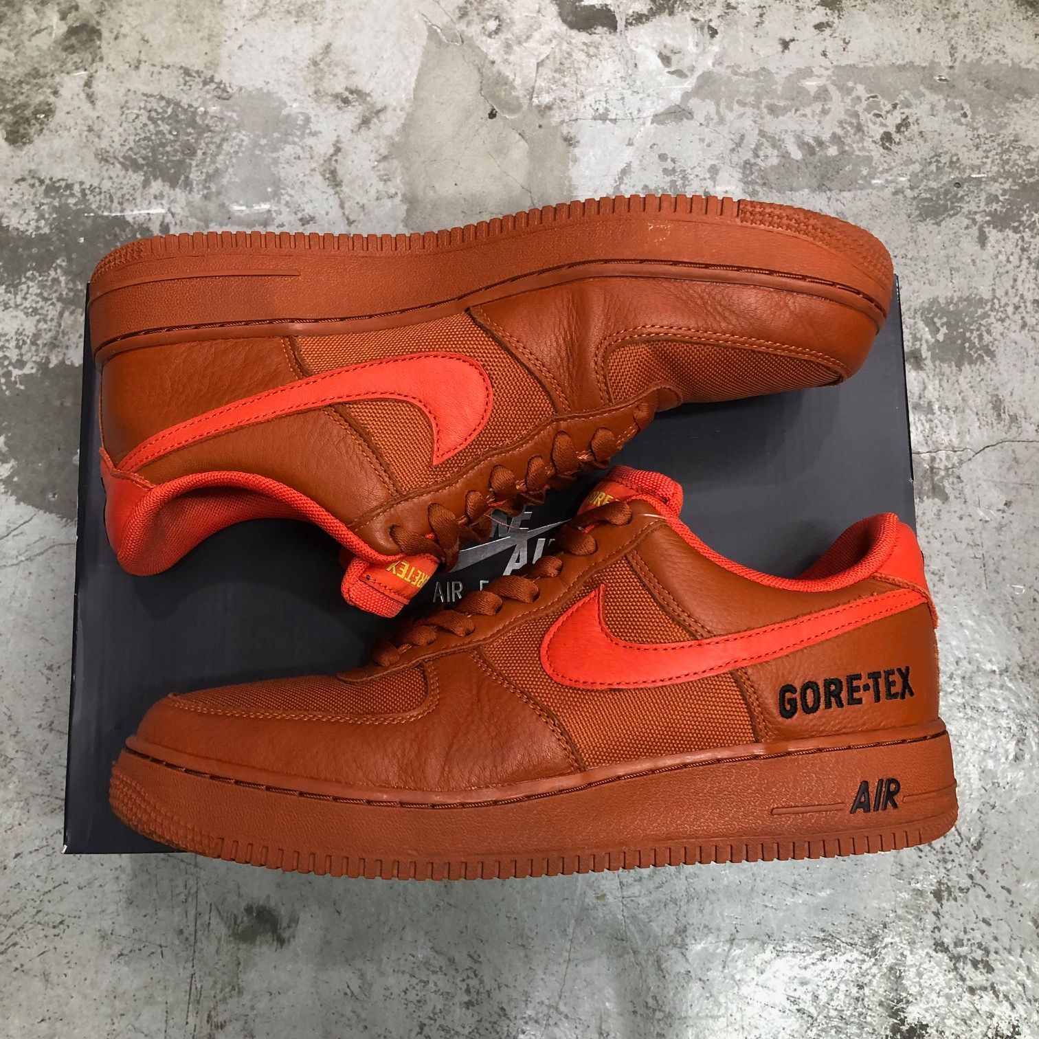 国内正規 NIKE AIR FORCE 1 LOW GORE-TEX DESERT ORANGE ゴアテックス 