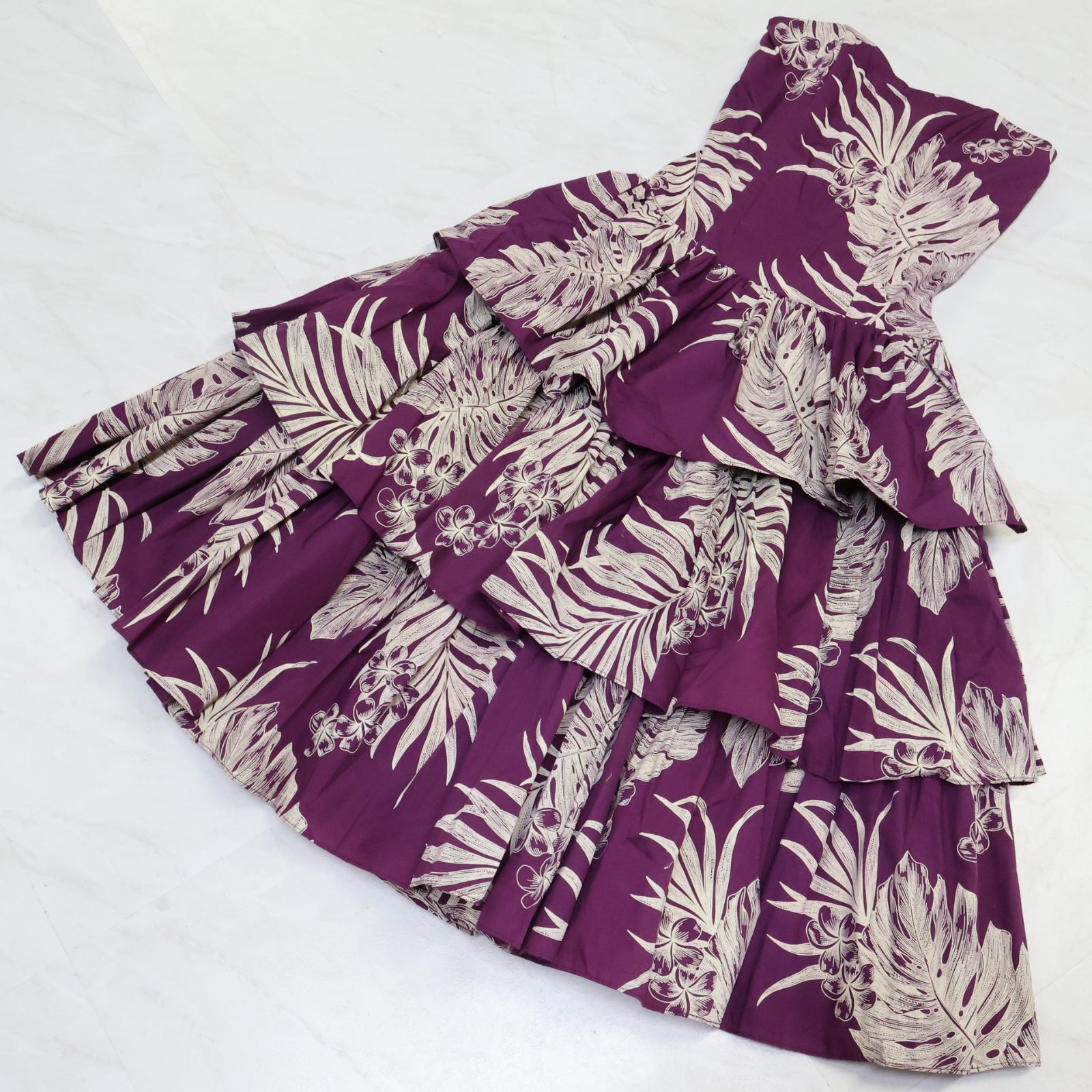 【美品 日本製 フラダンス衣装】パープル Paondor ワンピース ドレス 紫 美品 日本製 フラダンス衣装】パープル Paondor ワンピース ドレス 紫