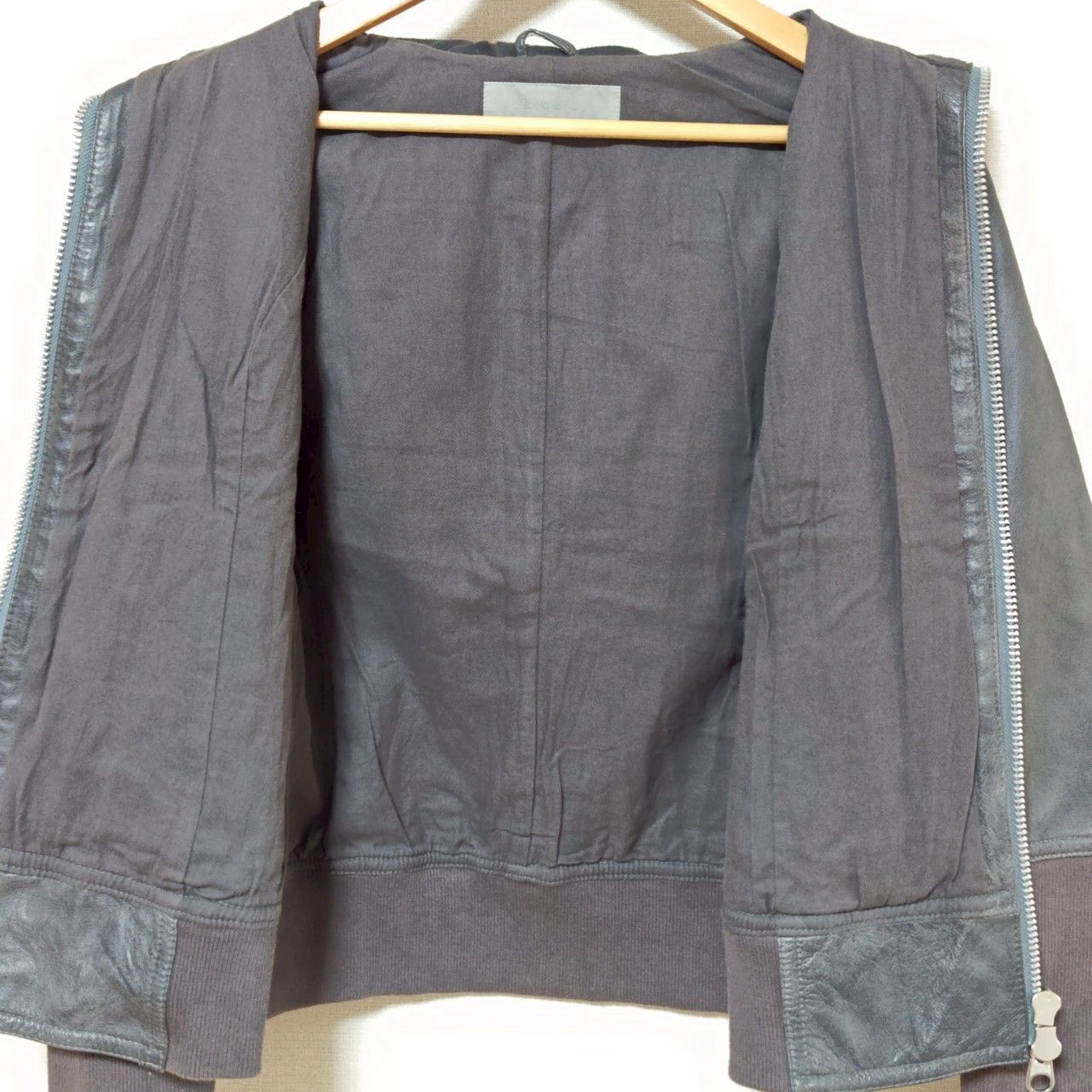 スタイリッシュ◎特徴的なバイカラー◎【alcali】アルカリ