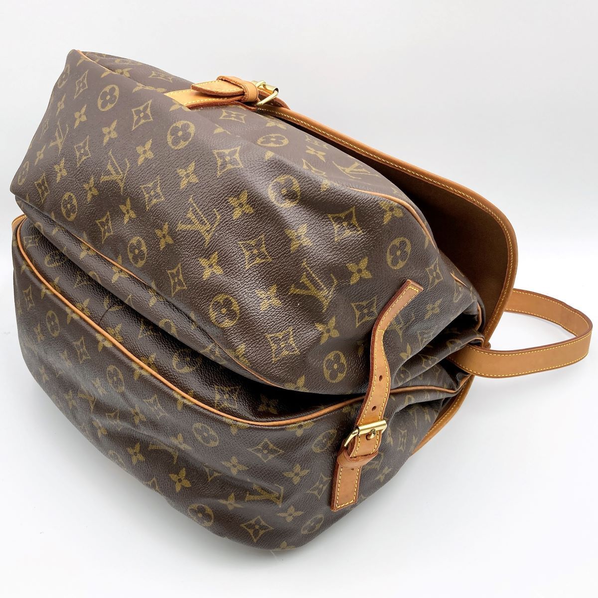 LOUIS VUITTON ルイ・ヴィトン ソミュール35 モノグラム ショルダー