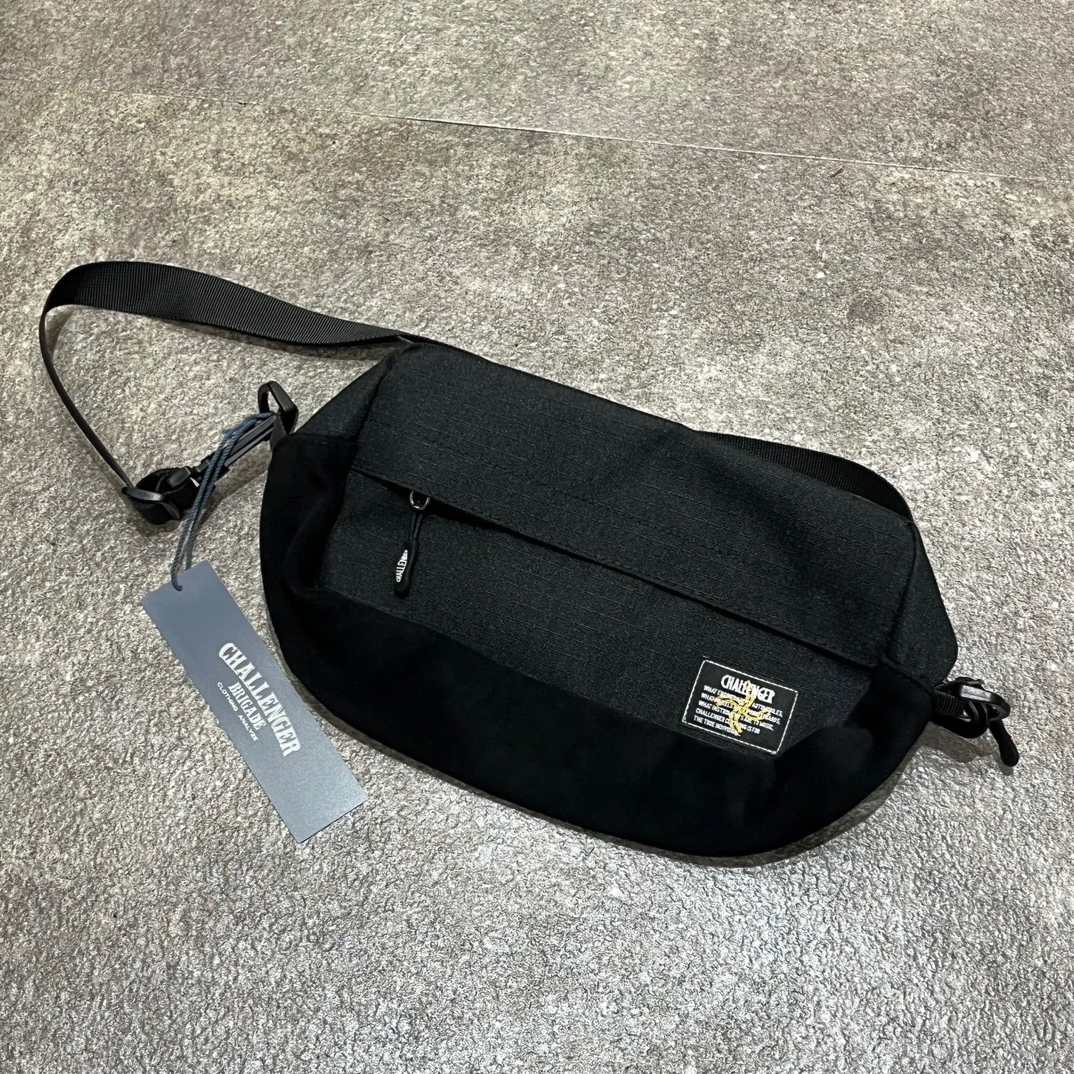 新品 CHALLENGER 24SS NYLON SHOULDER POUCH（BLACK）ナイロン 