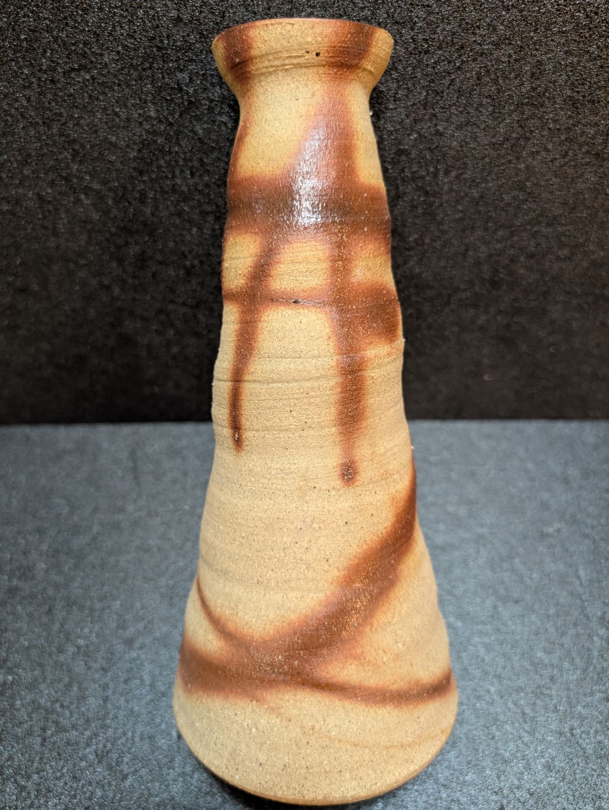 【美品】備前焼 木村陶峰 花入 花瓶 Amazon.co.jp: 備前焼 木村陶峰 陶正園 花入 胡麻焼 花瓶 茶道具