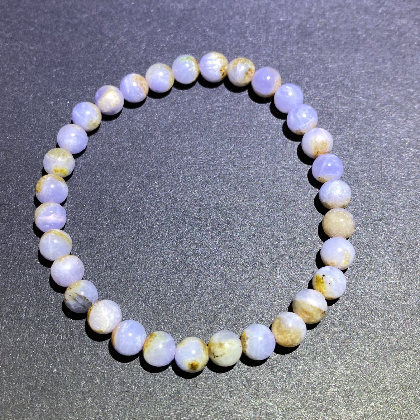 天然石　ブレスレット　ハックマナイト 160084 ハックマナイト 天然石ブレスレット - メルカリ