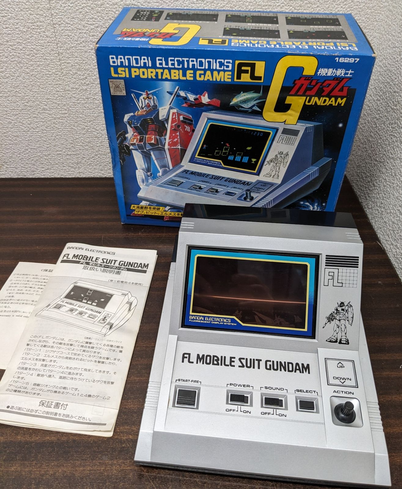 ◎LSI ポータブルゲーム 機動戦士ガンダム バンダイ