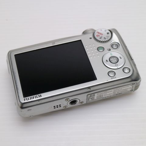 FinePix F 70 EXR シルバー デジカメ デジタルカメラ 本体 06000