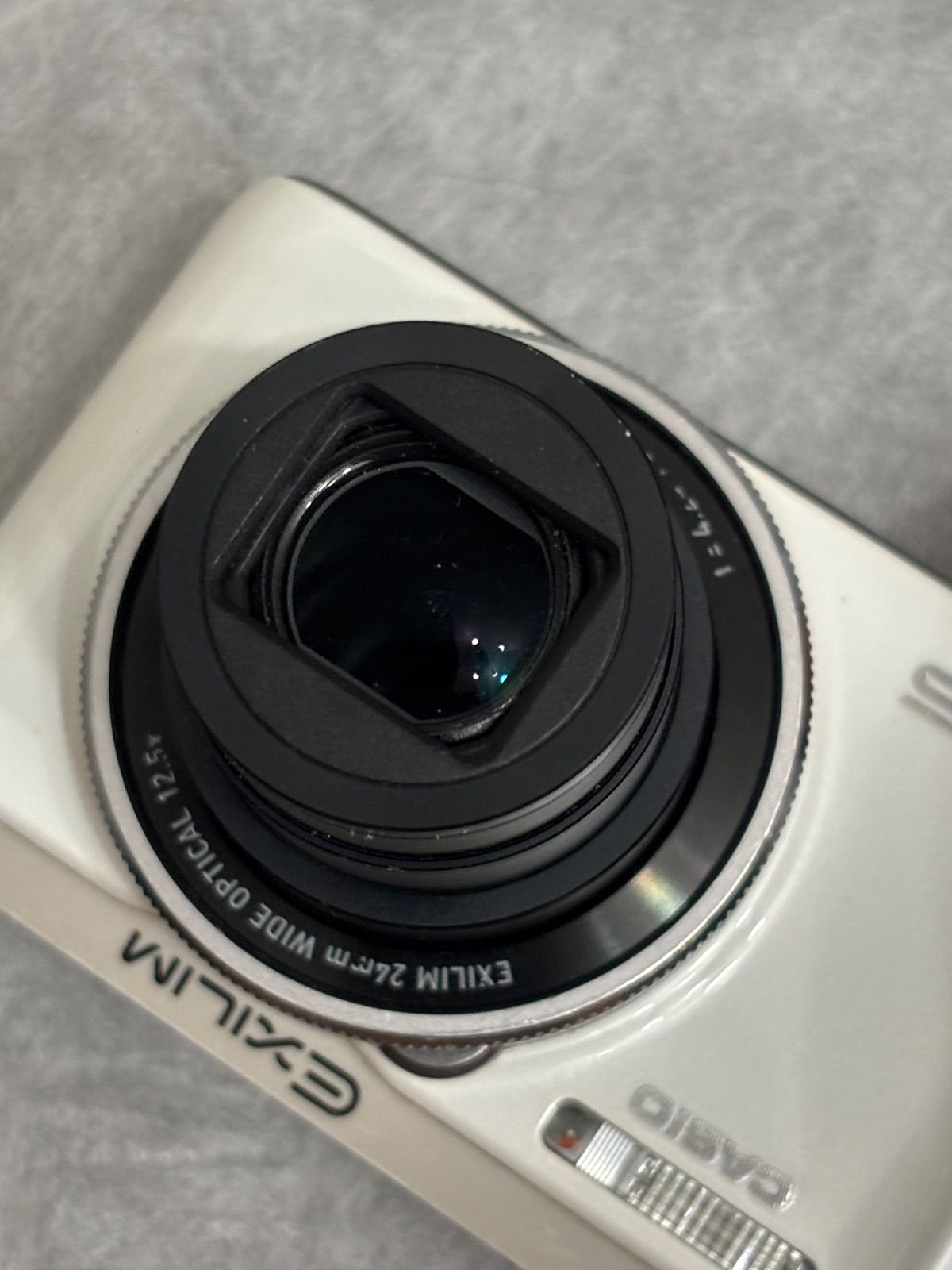 CASIO デジカメ CASIO EXILIM HS EX-ZR1000 8143 - メルカリ