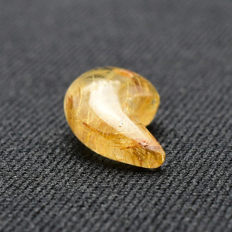 高透明度ルチルクォーツ勾玉 人気