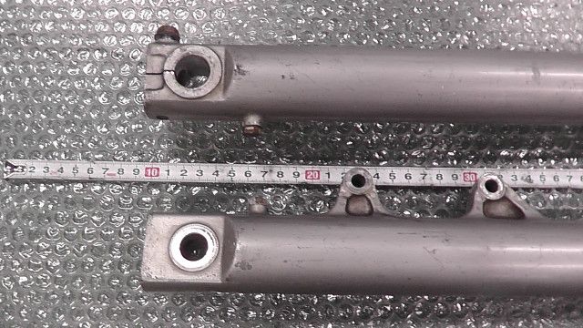 VT250FN ゼルビス MC25 の フロントフォーク 1760578944