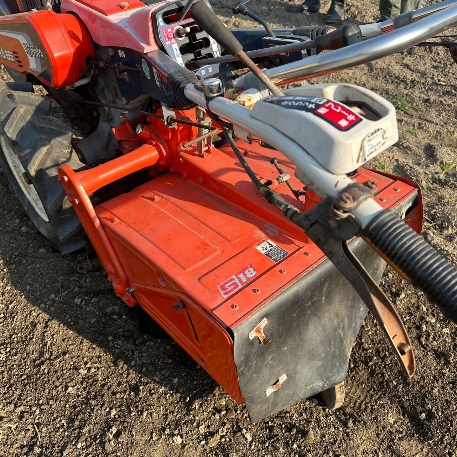 ディーゼル耕運機