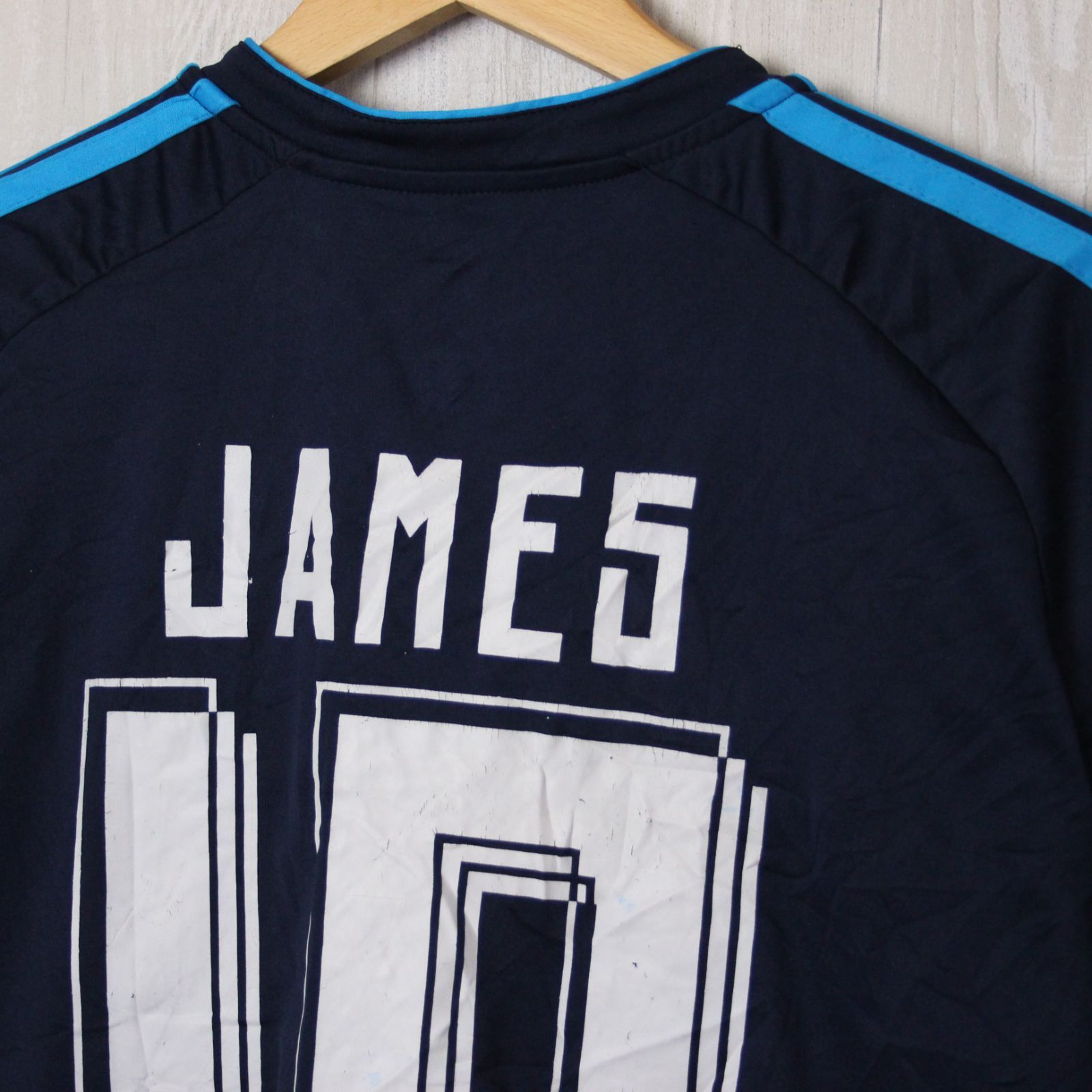 レアル・マドリード JAMES 16番 シャツ Mサイズ レアル・マドリード JAMES 16番 シャツ Mサイズ 【公式通販】