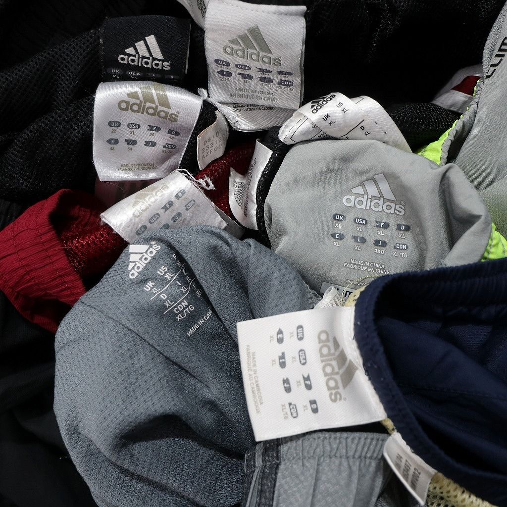 アディダス adidas