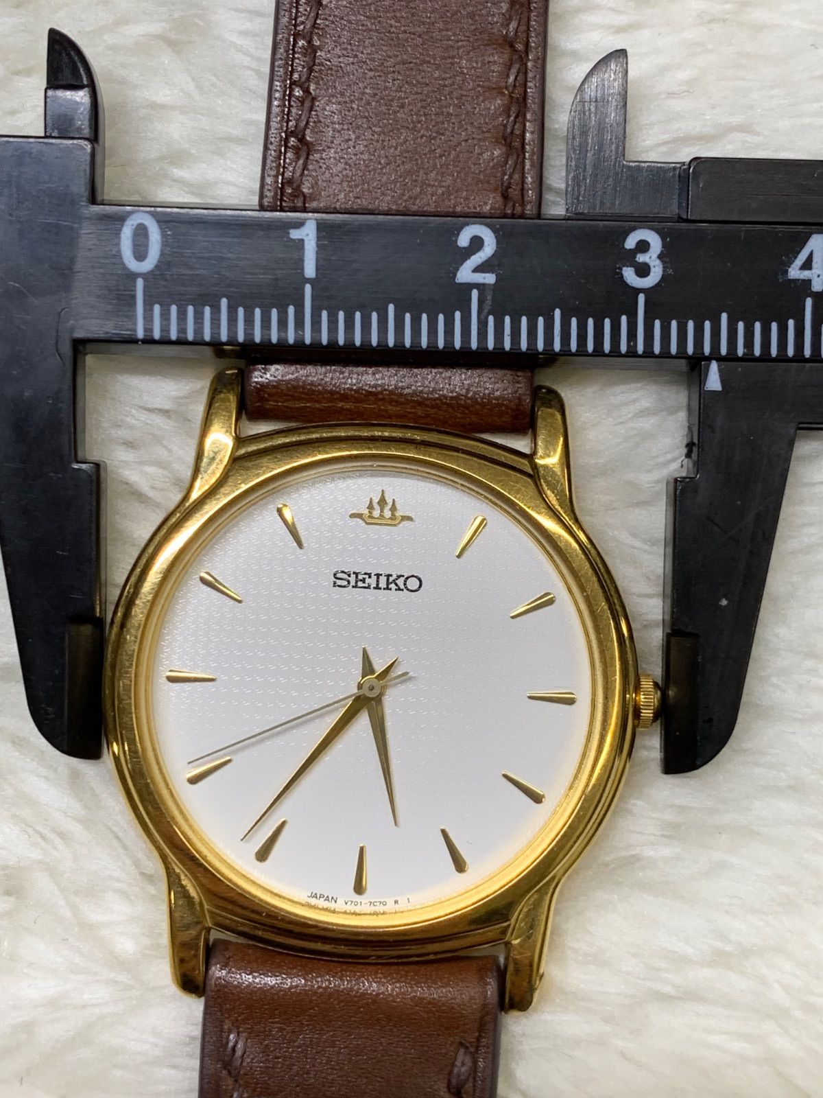 R6-5652 中古品 セイコー V701-7A80 - メルカリ