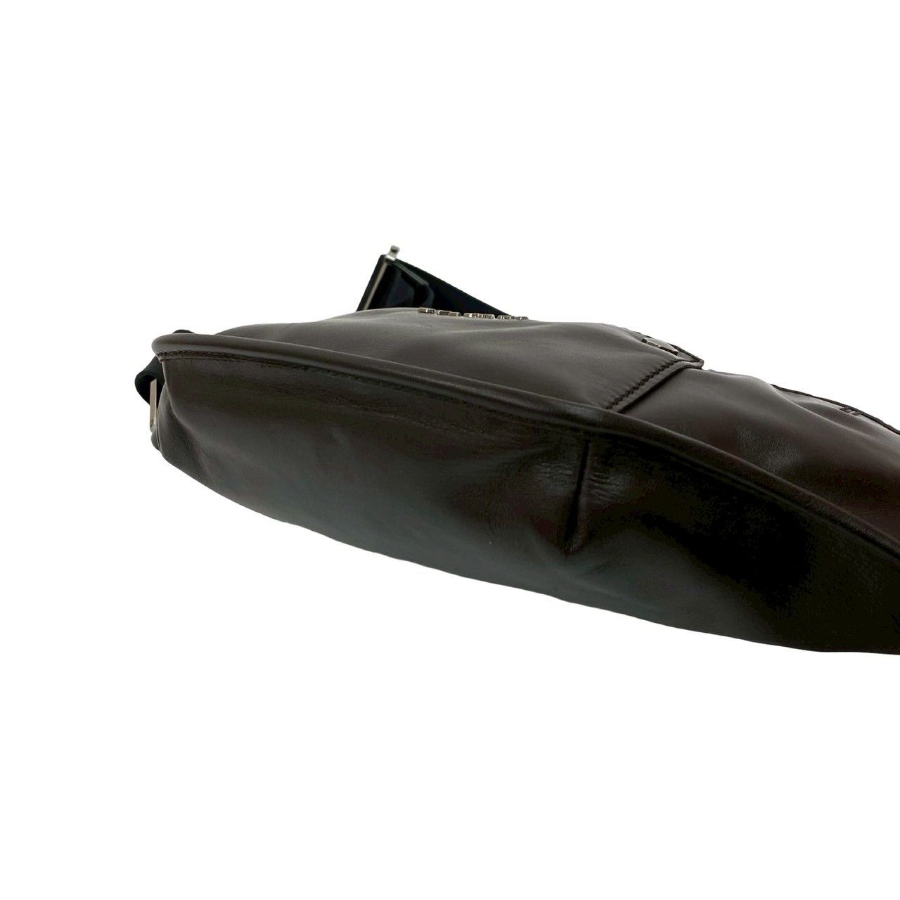 極 美品 BVLGARI ブルガリ ロゴ 金具 レザー 本革 ボディバッグ