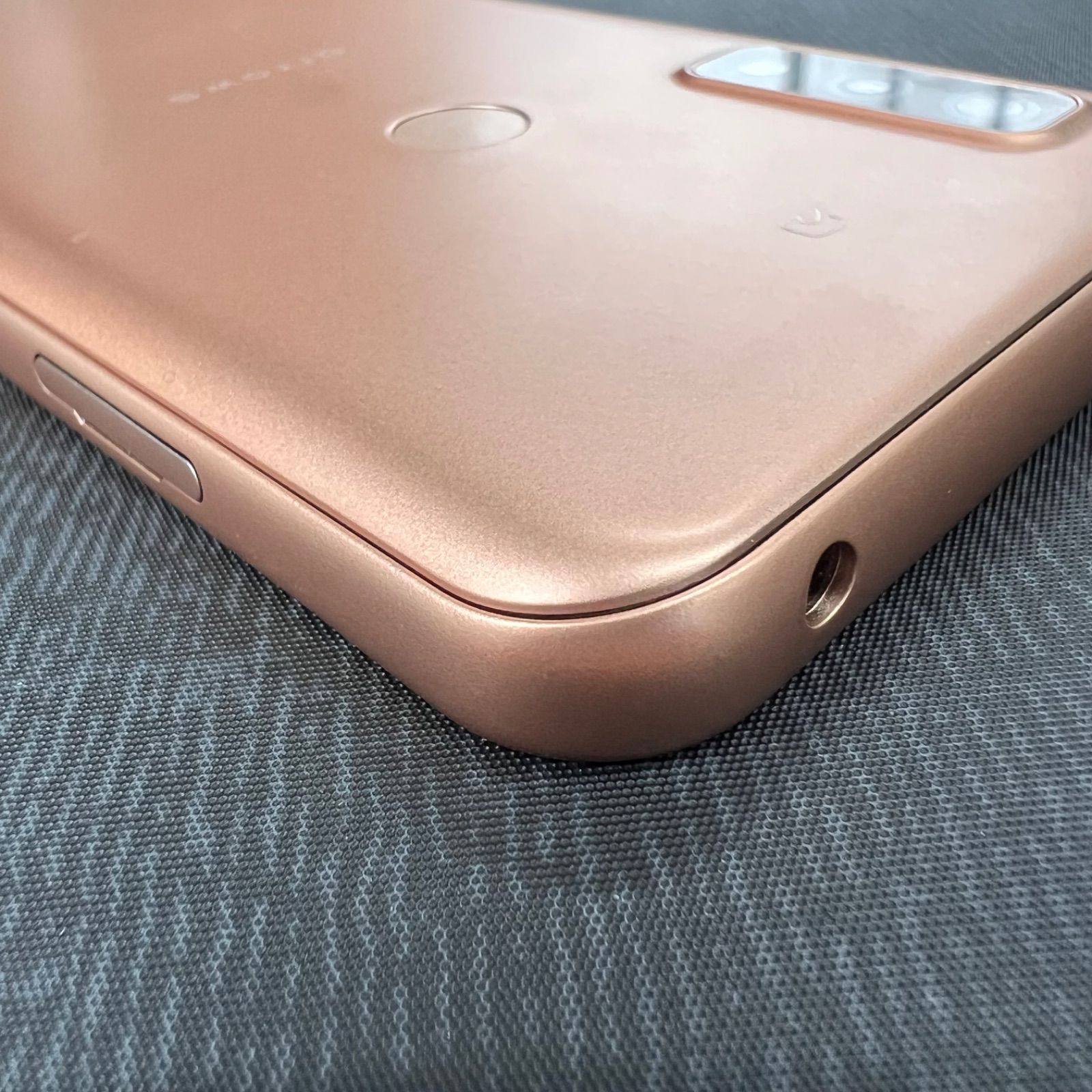 arrows We スマートフォン ローズゴールド 本体 Amazon | SIMフリー arrows We FCG01 ローズゴールド AU