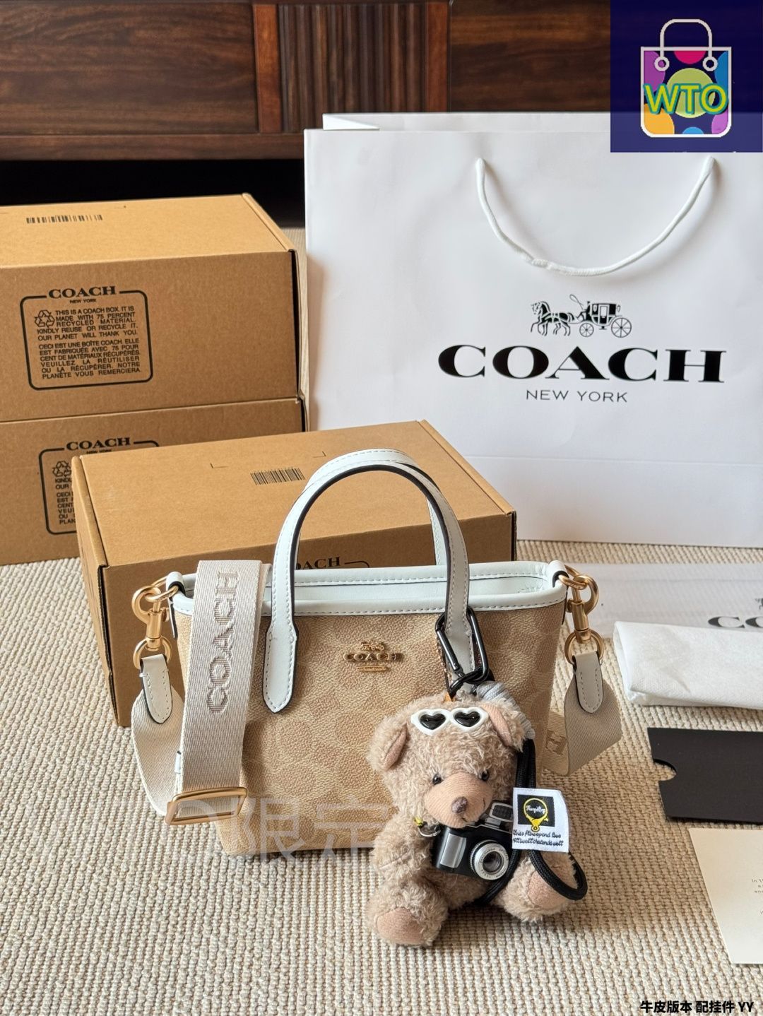 すぐ届く【COACH】シティ ミニトートバッグ チェリープリント 今日特価】COACH City ミニトートバッグ コーチ シティ ミニ