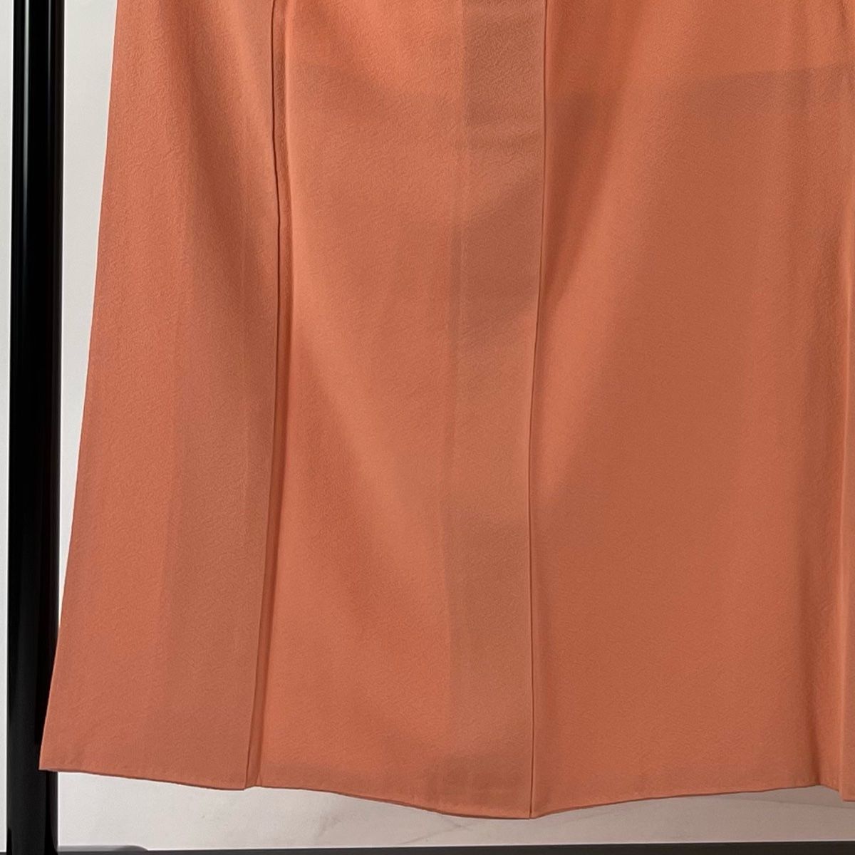 着物と帯 時流】I25759ts◇正絹 色無地◇うこん染 落款 一つ紋 美品