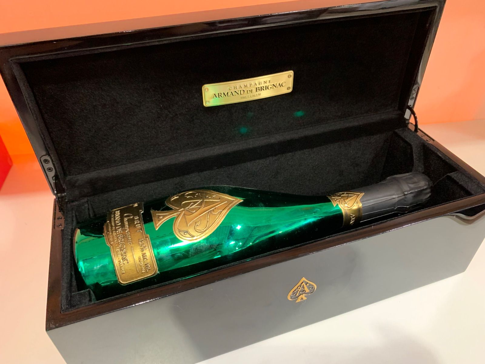 【未開栓】アルマンド ブリニャック ブリュット グリーン【箱付き】 未開栓】アルマンド ブリニャック ブリュット グリーン【箱付き】
