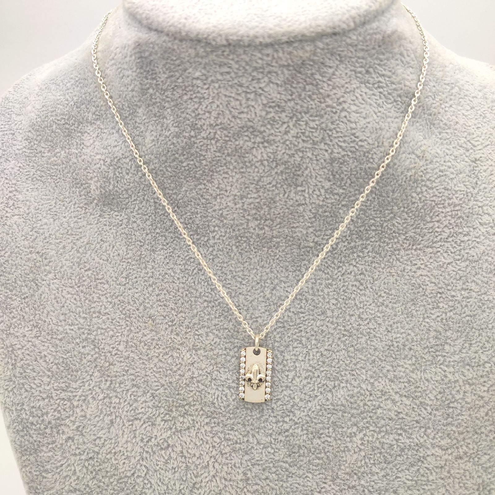 美品】PATRICK COX パトリックコックス ユリの紋章プレートネックレス 