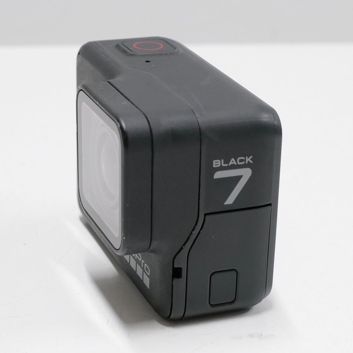 GoPro HERO7 Black ウェアラブルカメラ USED美品 本体+バッテリー 4K ...