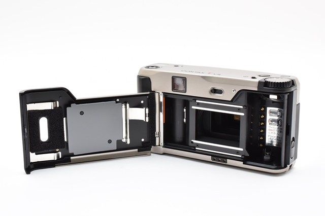 全体 フィルムならではのクラシック描写