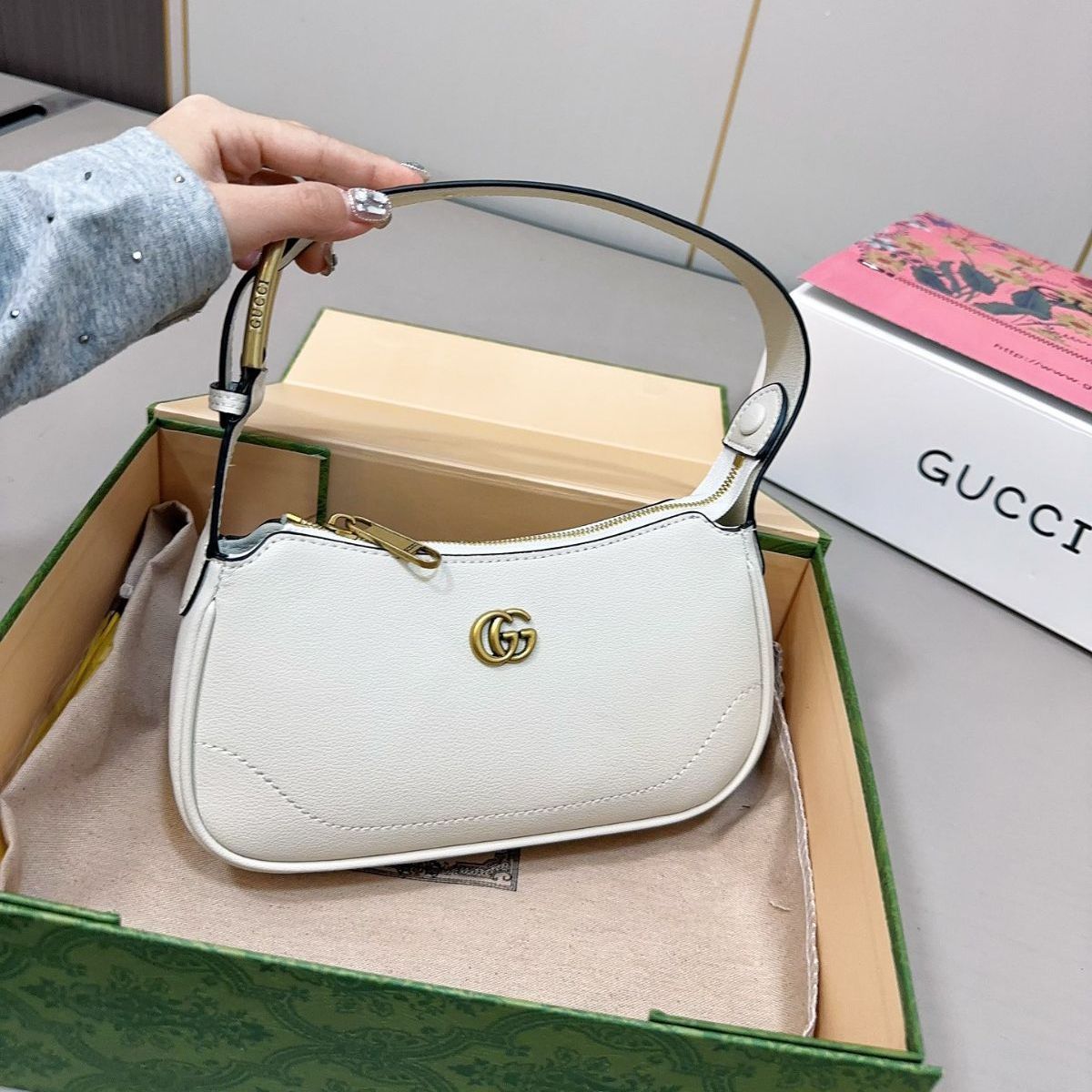 【美品】 GUCCI  グッチ ハンドバッグ