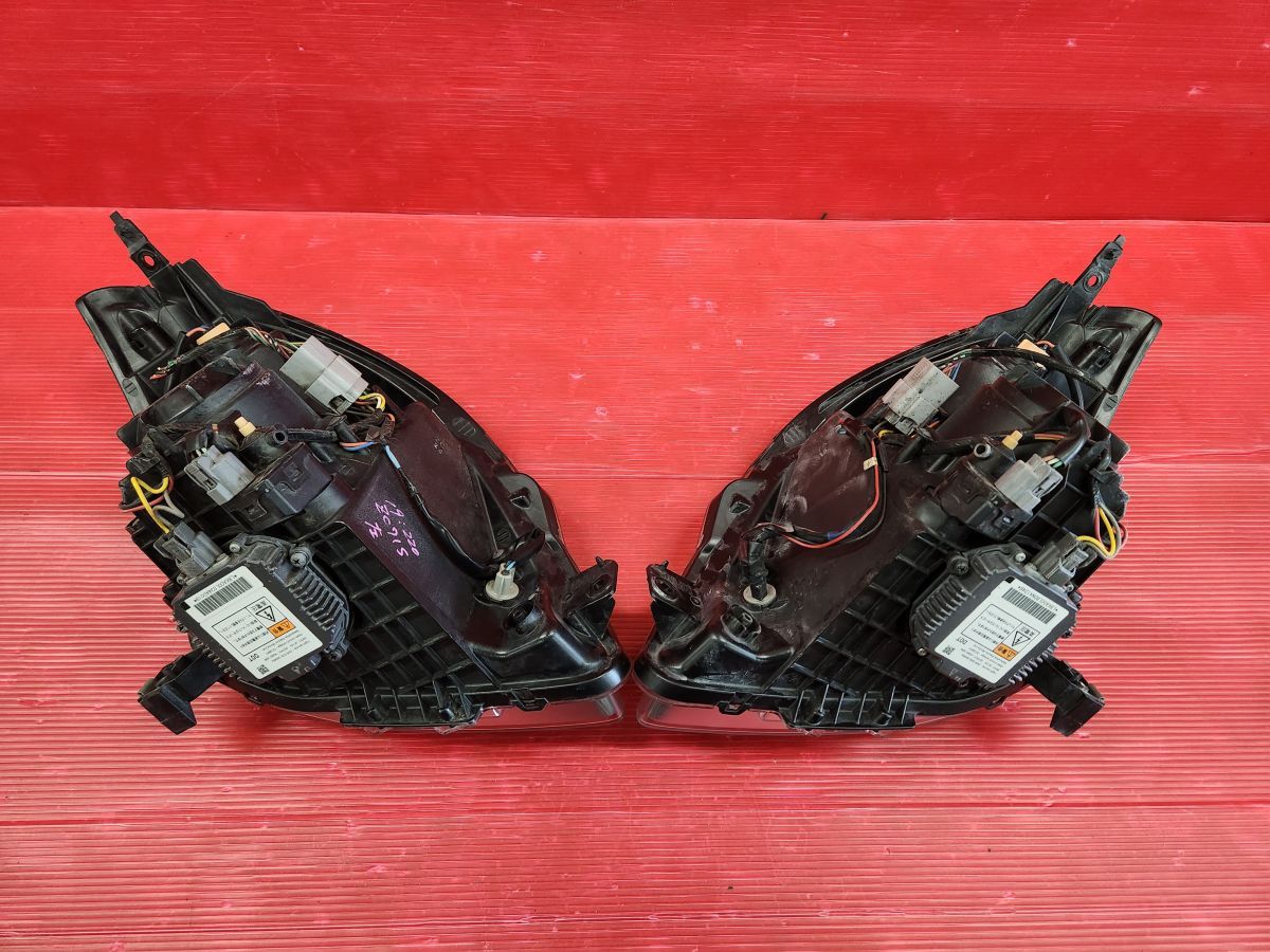 スズキ ZC31S スイフトスポーツ 純正 左右 HID ヘッドライト