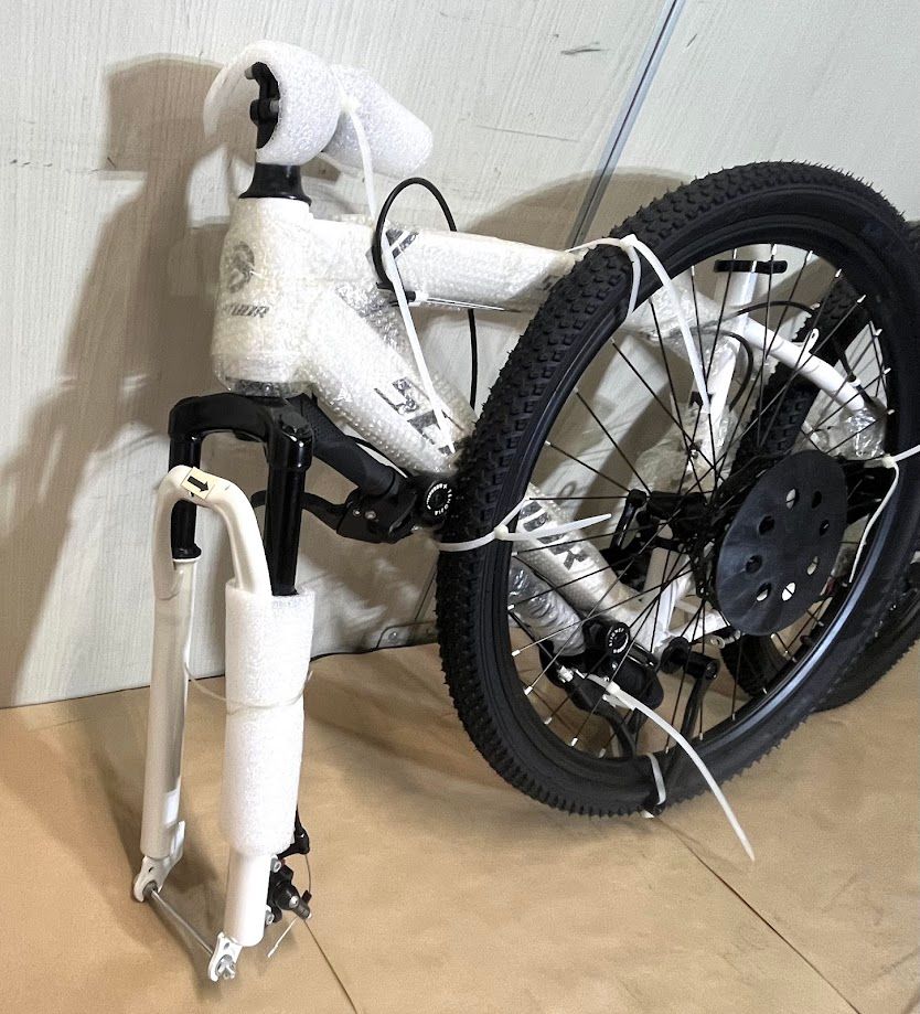 SENTUOR マウンテンバイク ブラック 26インチ手渡し限定大阪市北区 SENTUOR マウンテンバイク ブラック 26インチ手渡し限定大阪市北