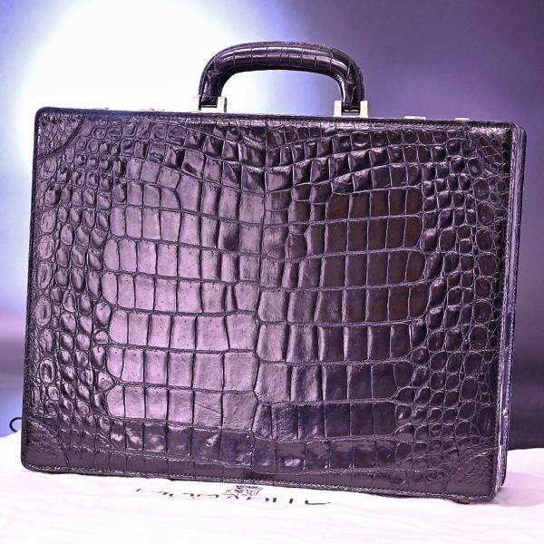 本物 美品 モラビト 極希少 メンズライン 最高級クロコダイル 本物 美品 モラビト 極希少 メンズライン 最高級クロコダイル